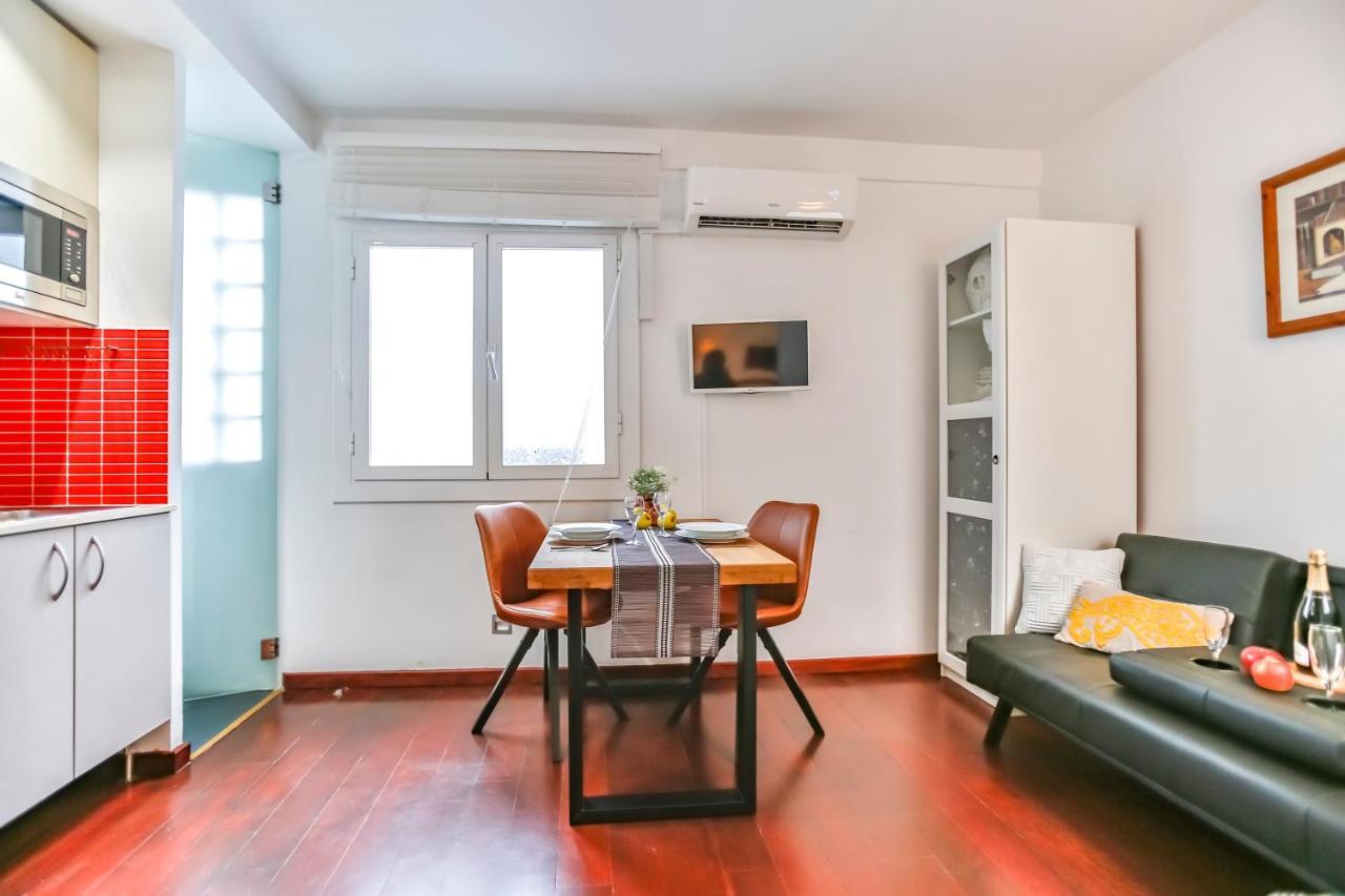 Ghat Apartments Montroig Сіджас Екстер'єр фото