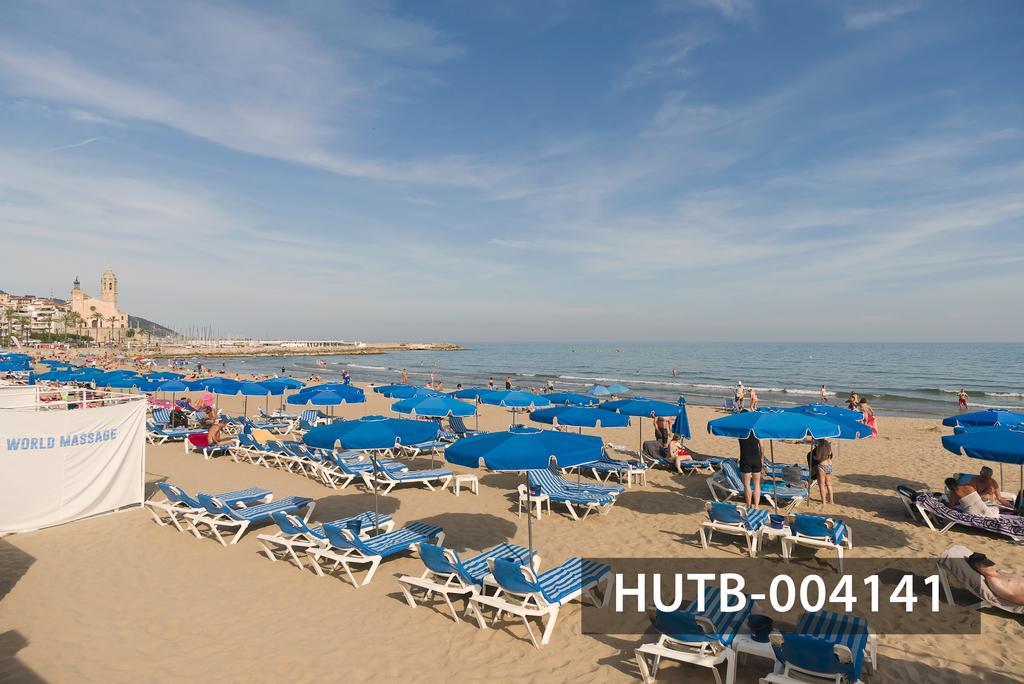 Ghat Apartments Montroig Сіджас Екстер'єр фото
